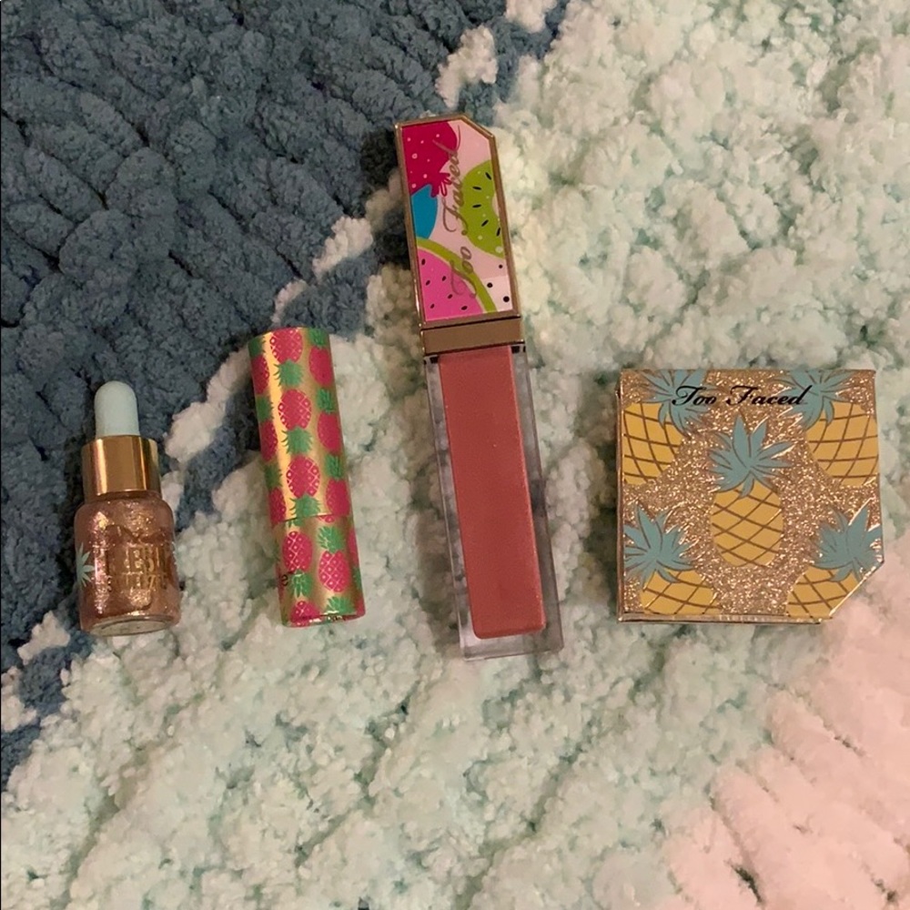 Too Faced Mini set